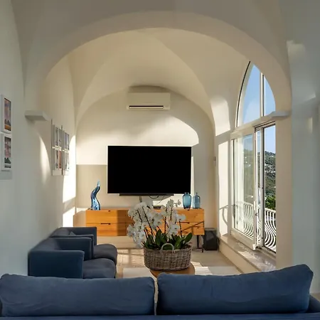 In Capri Villa